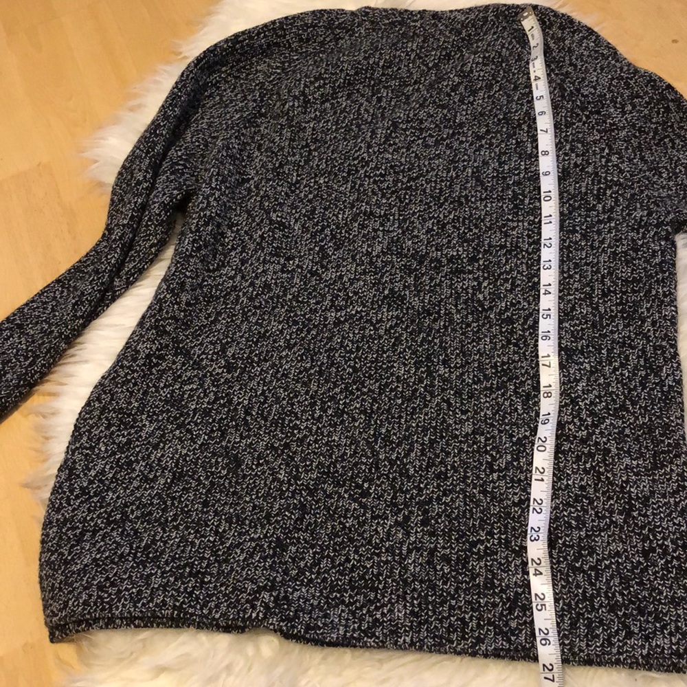 🌺V neck SHASTA chunky side slit sweater 🌺 - Picture 6 of 8